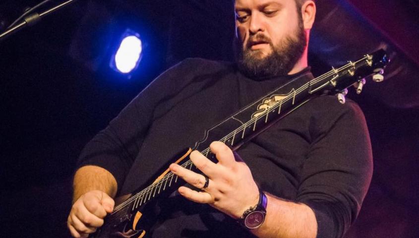 Aaron Nichols | Acoustic Spot Talent